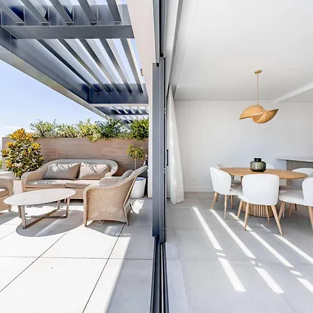 Acebos Private Pool Terrace Sea Views 公寓 *