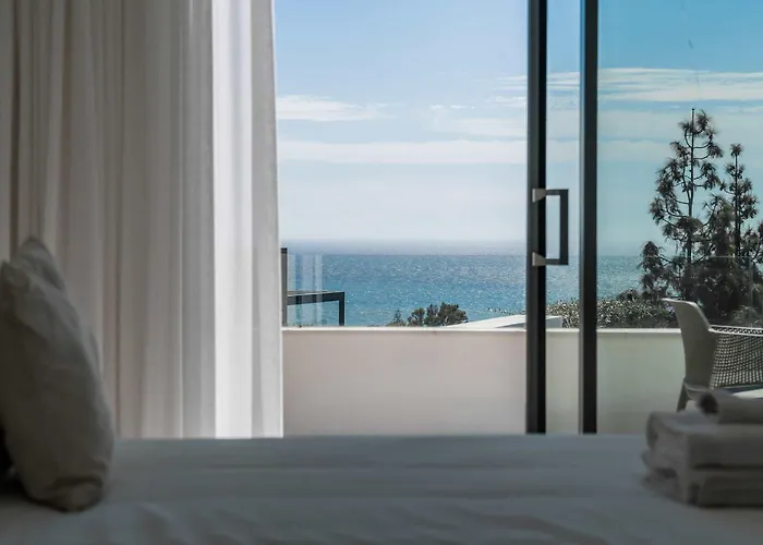 Acebos Private Pool Terrace Sea Views